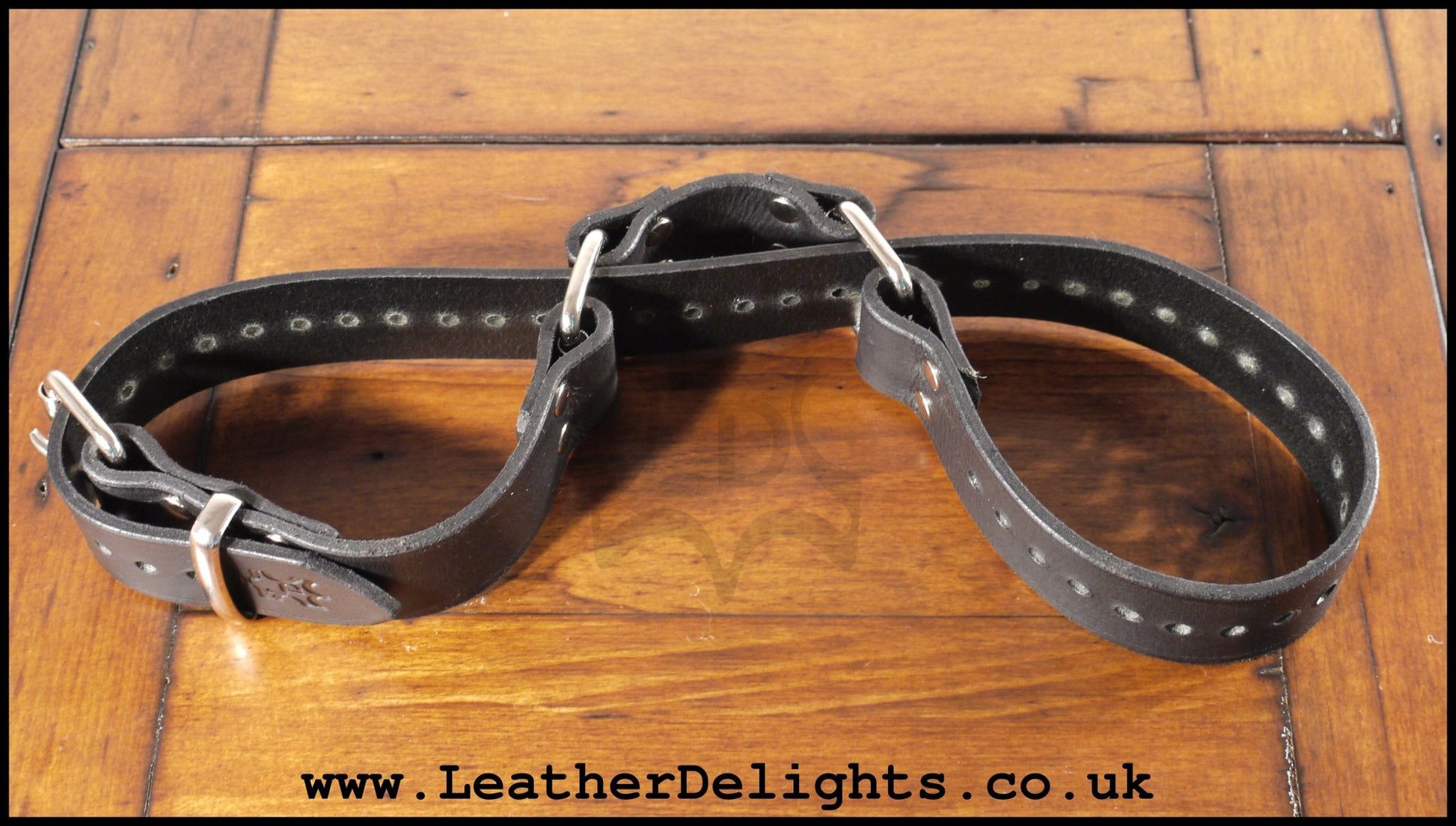 Bondage Restraint Belt - Leather Delights