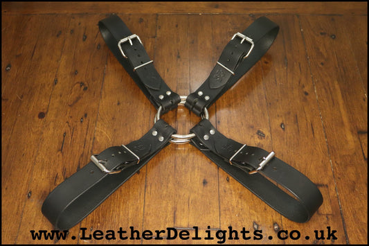 Mens Cross Chest Harness - Leather Delights